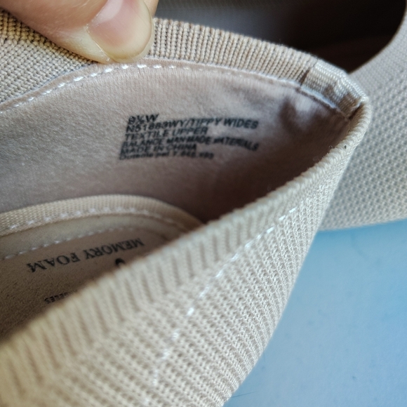 Seychelles Women's Tippy Wide Memory Foam Splendor Knit Flats Sz 9.5W Neutral - Picture 7 of 9